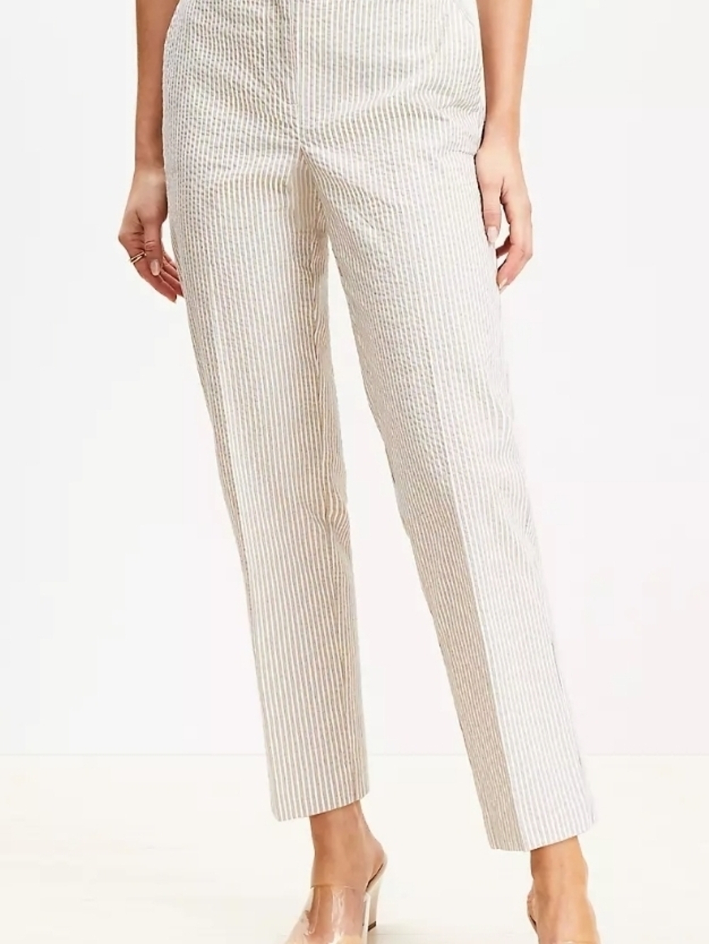 LOFT Seersucker Lightweight Textured Straight-Leg Pants -Size 4 -Like New